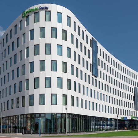 Holiday Inn Express Duesseldorf - Hauptbahnhof By Ihg Extérieur photo
