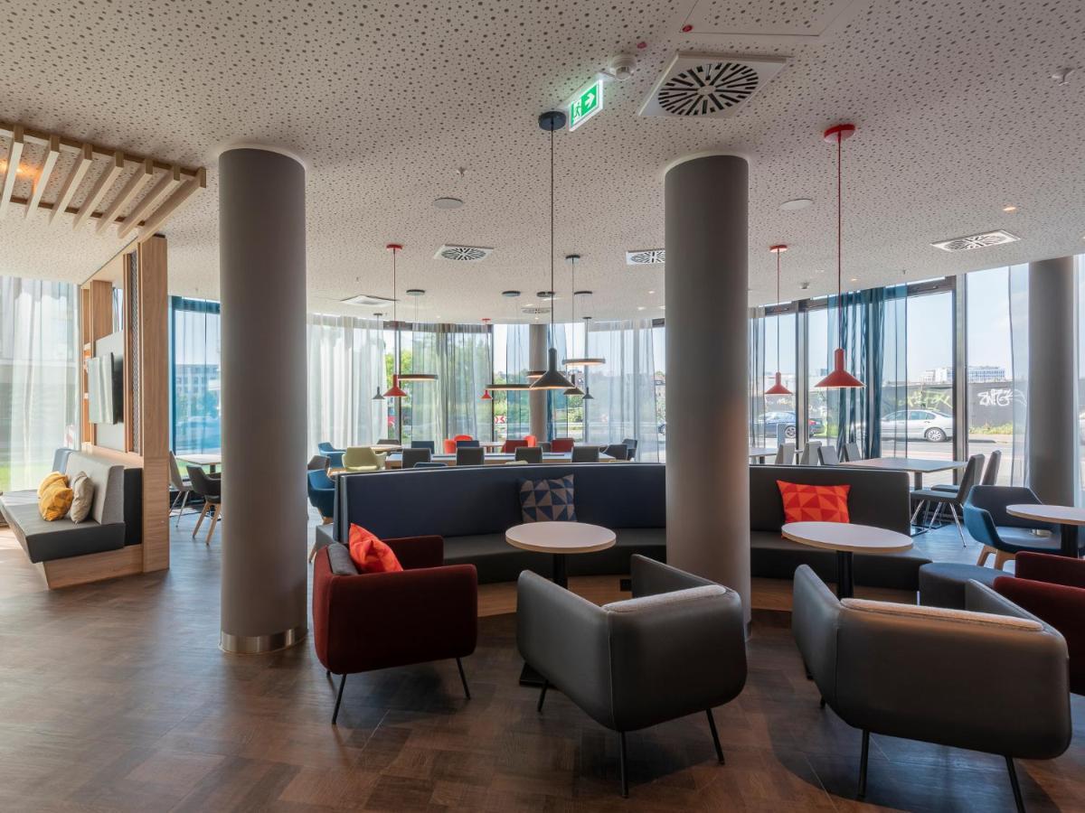 Holiday Inn Express Duesseldorf - Hauptbahnhof By Ihg Extérieur photo