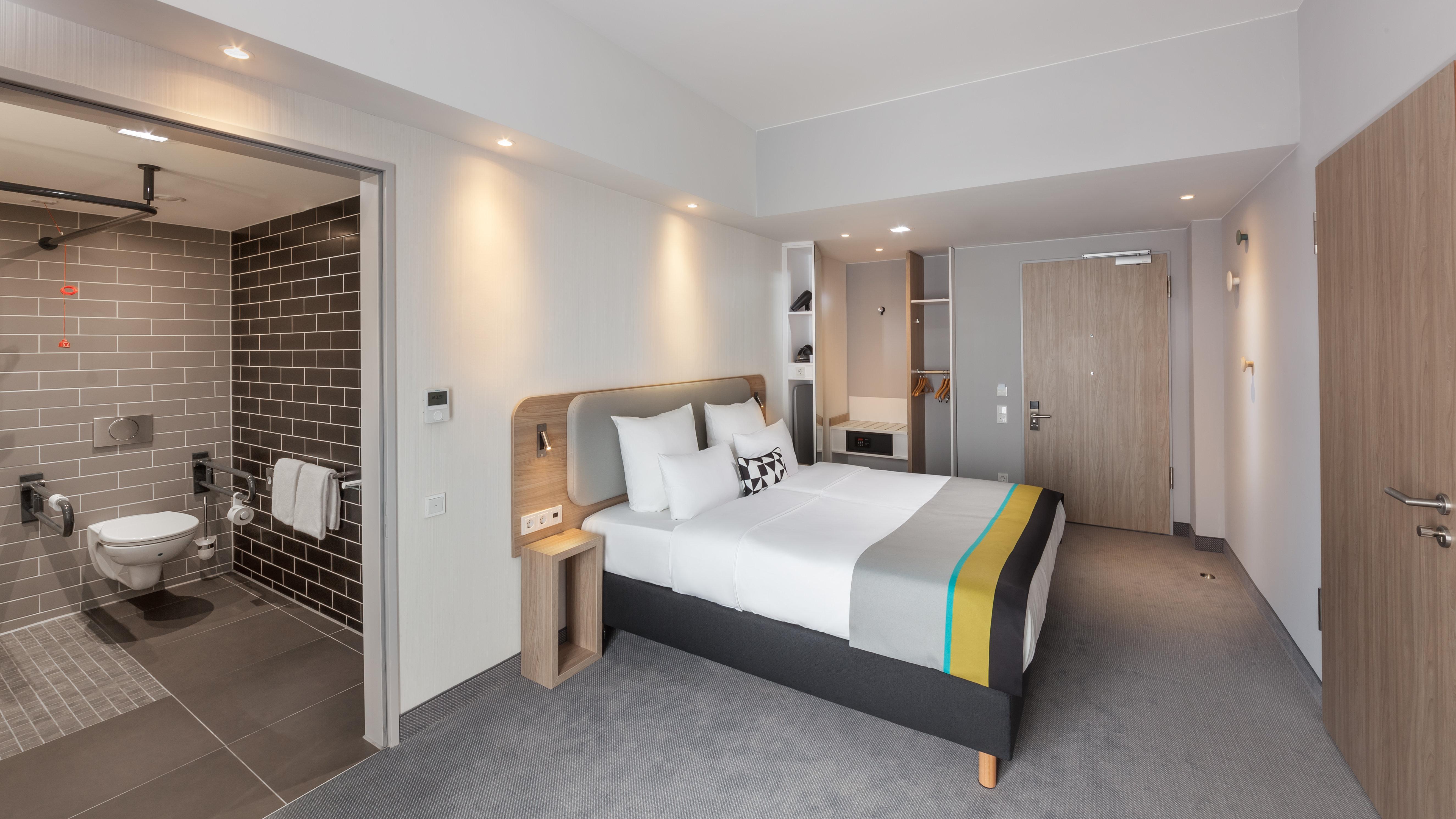 Holiday Inn Express Duesseldorf - Hauptbahnhof By Ihg Extérieur photo
