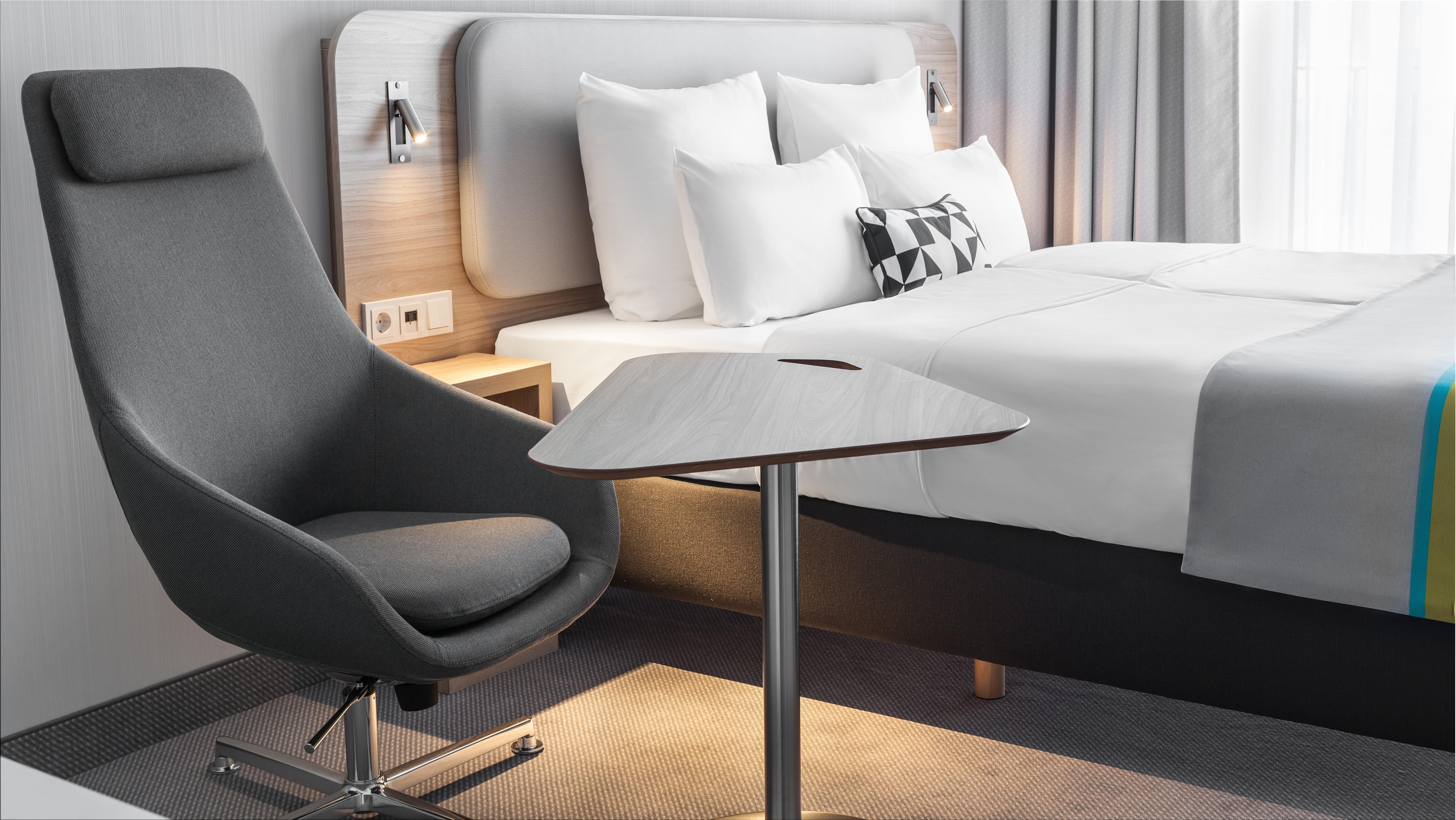 Holiday Inn Express Duesseldorf - Hauptbahnhof By Ihg Extérieur photo
