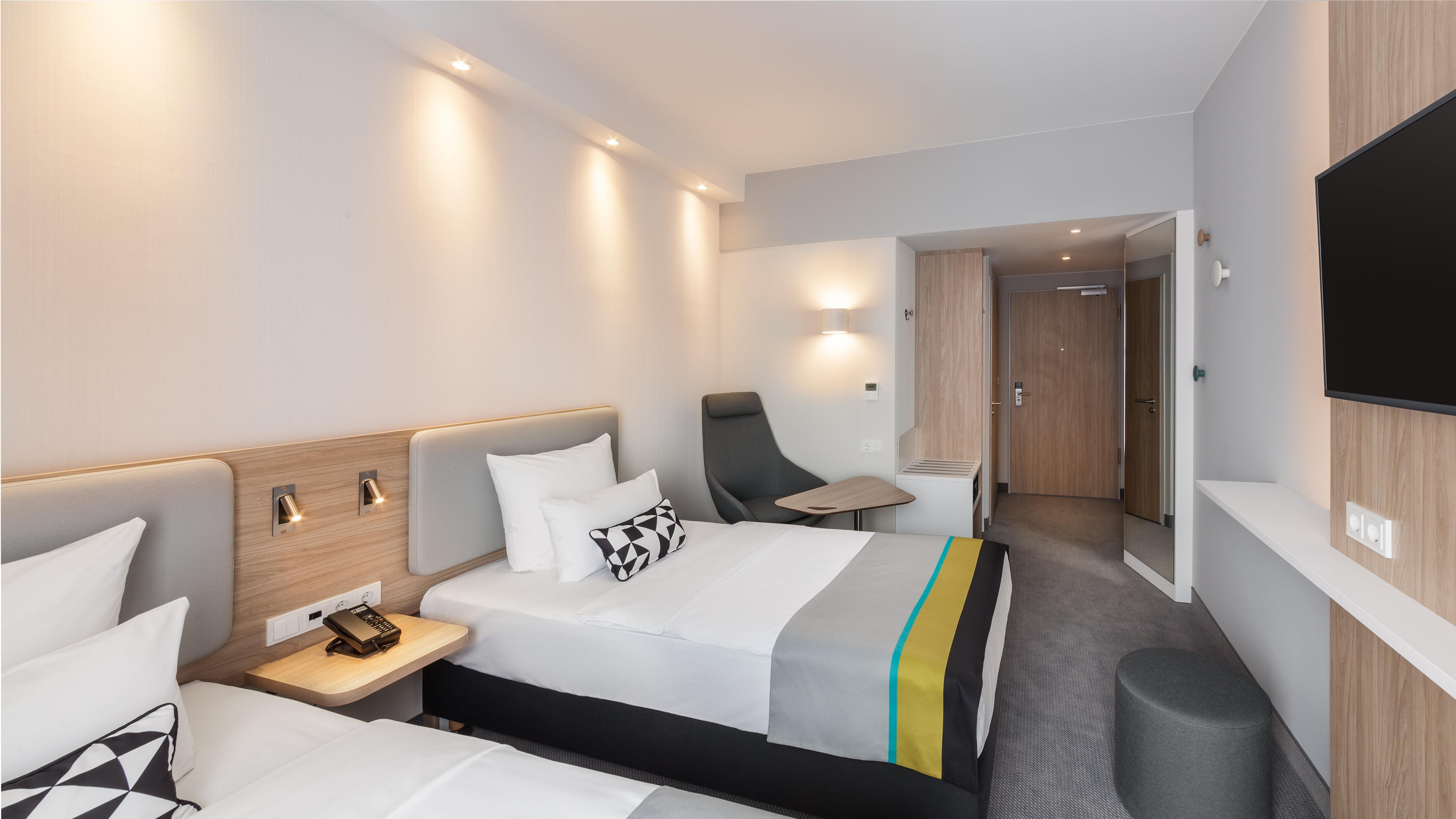 Holiday Inn Express Duesseldorf - Hauptbahnhof By Ihg Extérieur photo
