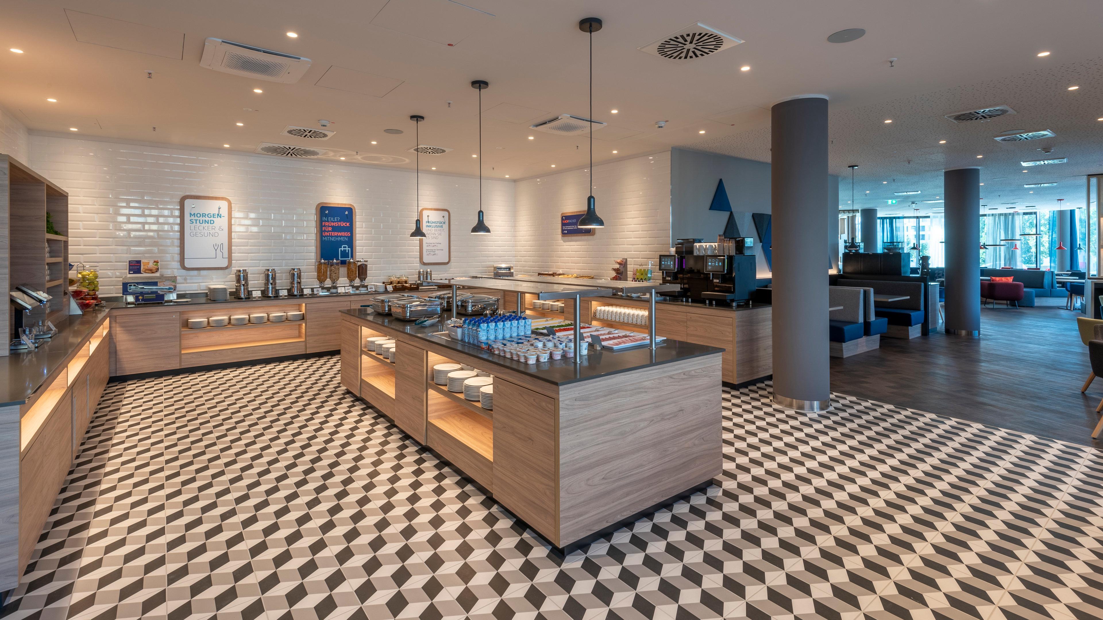 Holiday Inn Express Duesseldorf - Hauptbahnhof By Ihg Extérieur photo