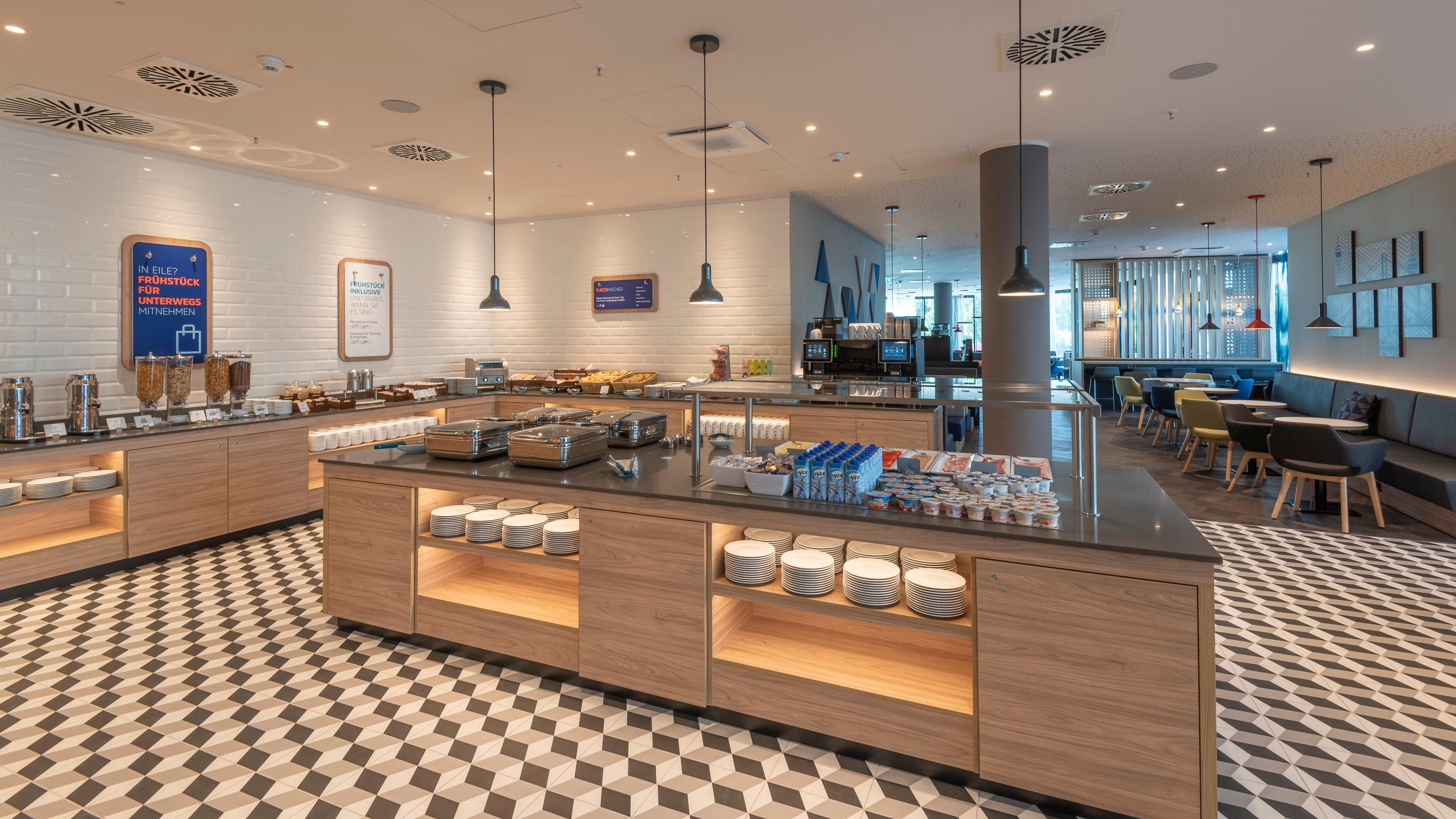 Holiday Inn Express Duesseldorf - Hauptbahnhof By Ihg Extérieur photo