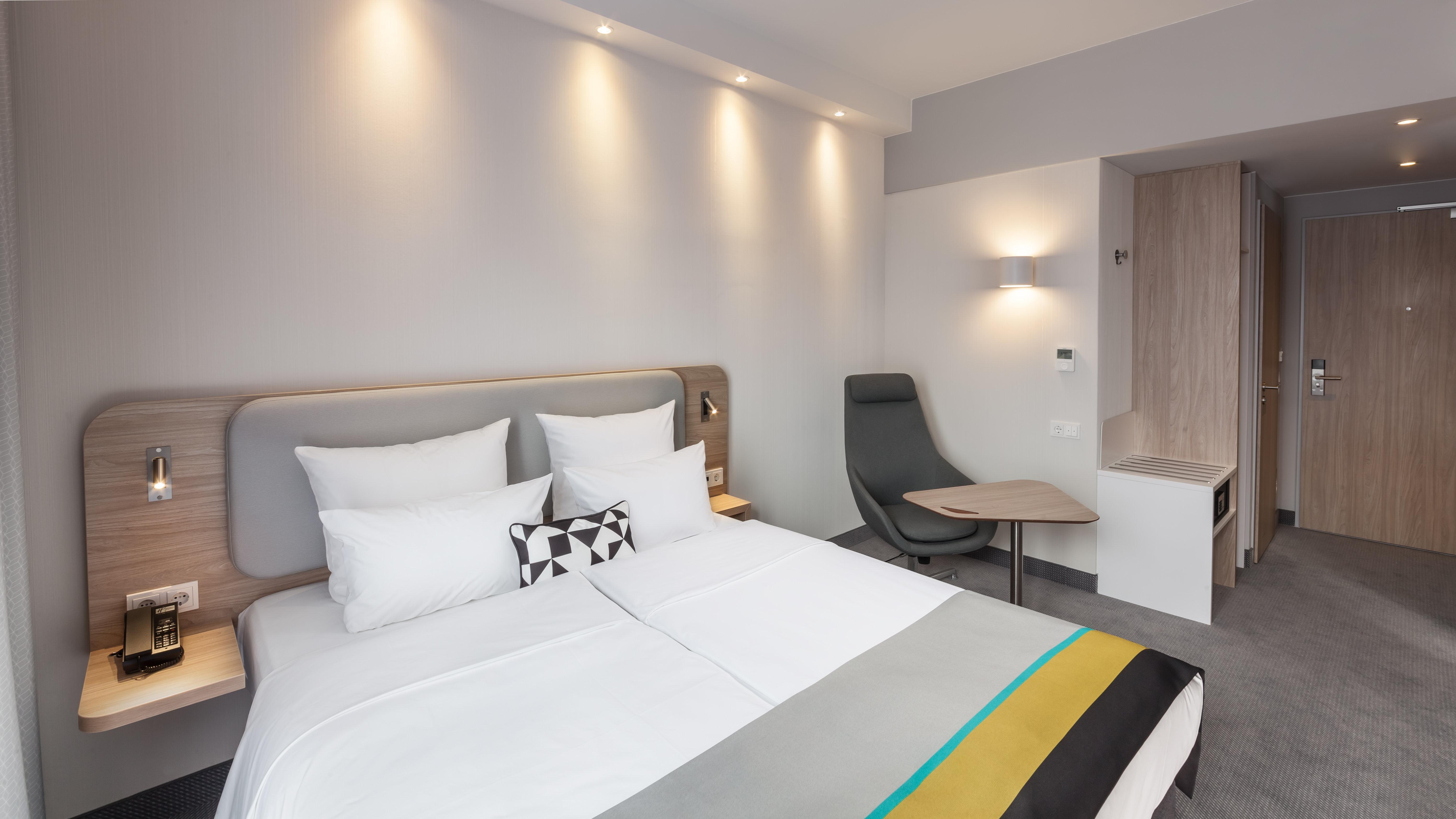 Holiday Inn Express Duesseldorf - Hauptbahnhof By Ihg Extérieur photo
